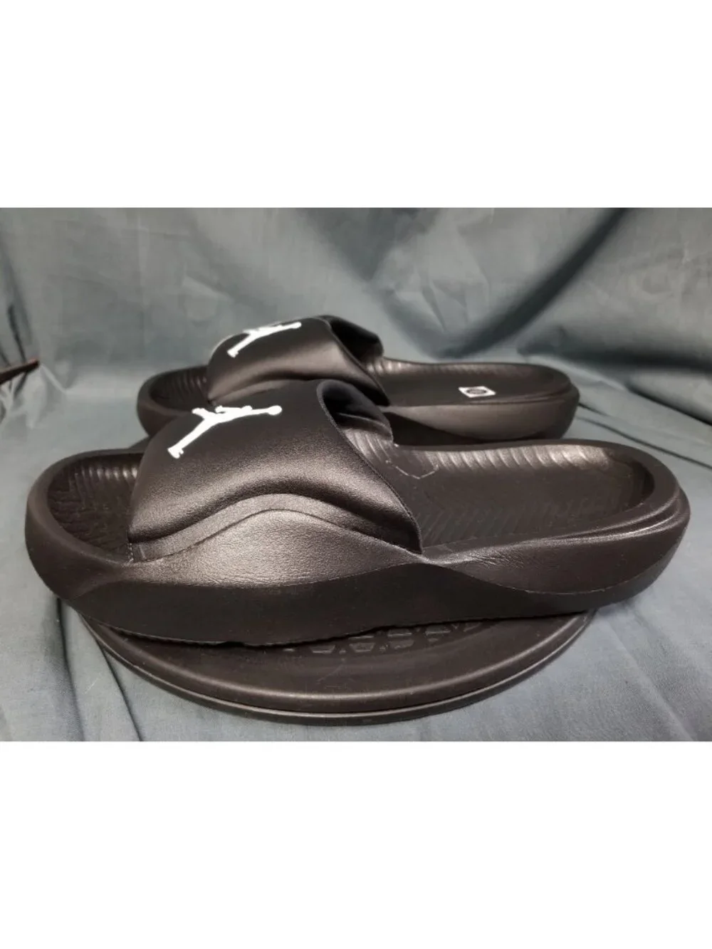 Jordan slip into